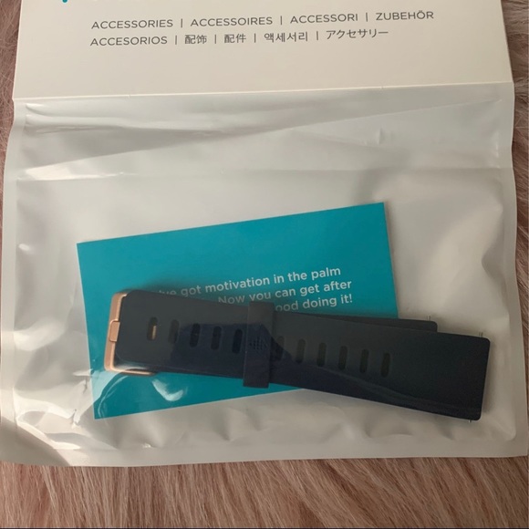 Fitbit versa 2 - Picture 5 of 6